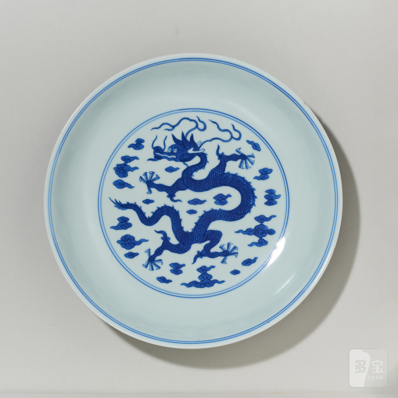 清乾隆 青花云龙纹盘一对 - 图6